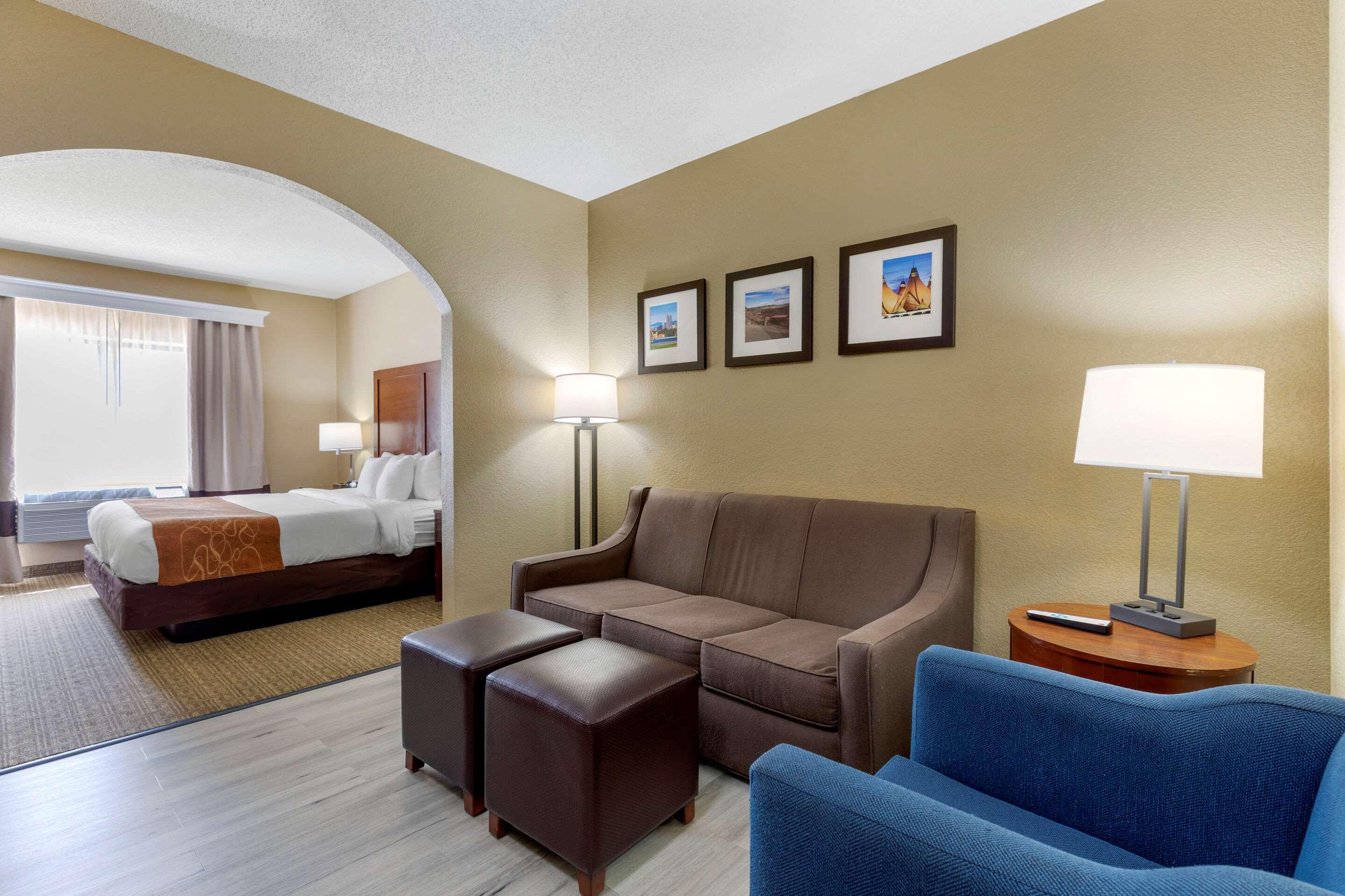 Comfort Suites Lakewood - Denver Екстериор снимка