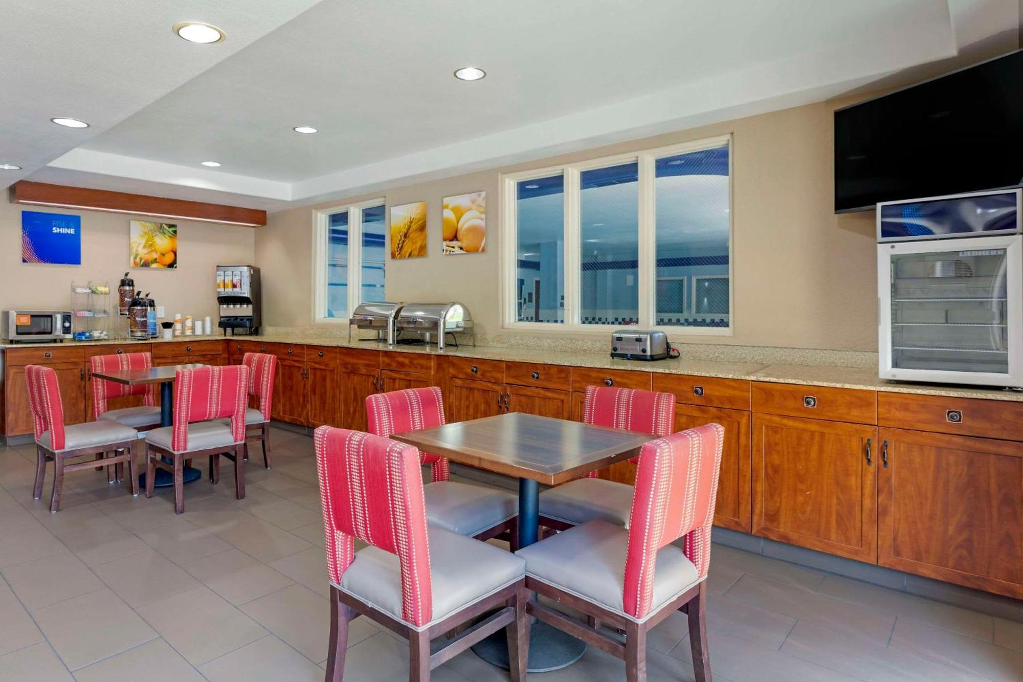 Comfort Suites Lakewood - Denver Екстериор снимка