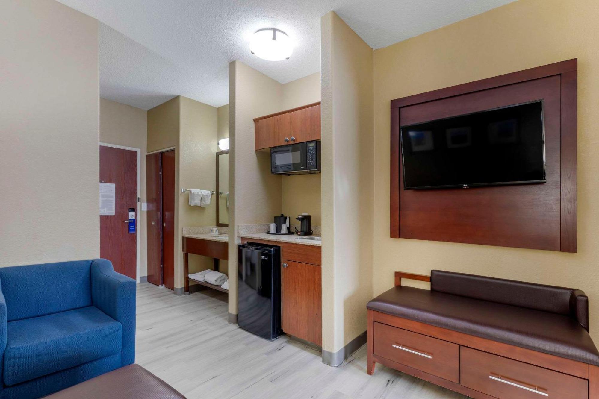 Comfort Suites Lakewood - Denver Екстериор снимка